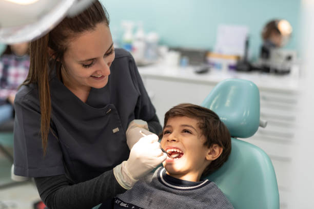 Best Broken Tooth Emergency  in Tuntutuli, AK